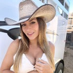 @savannahryanxo creator profile