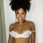 @paolaaxo creator profile